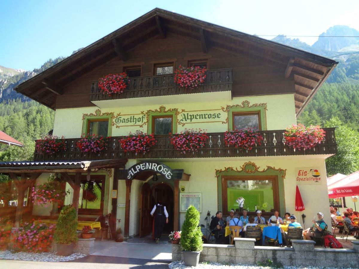 Pension Nina & Gasthof Alpenrose Гшниц Экстерьер фото