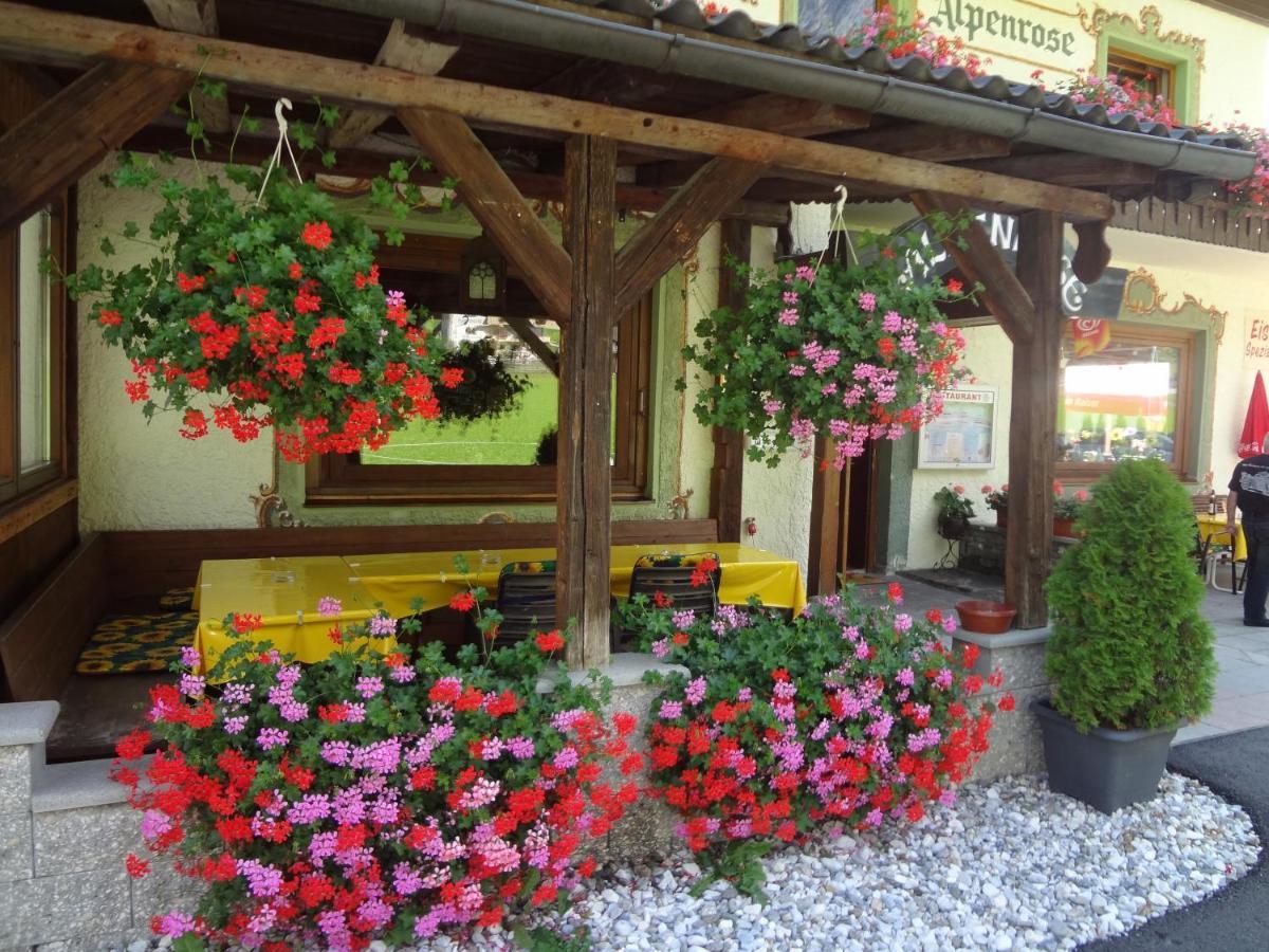 Pension Nina & Gasthof Alpenrose Гшниц Экстерьер фото